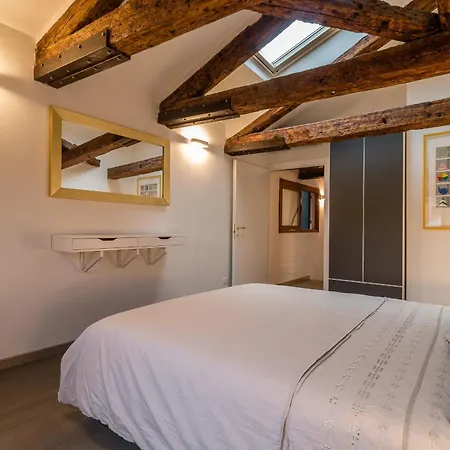 Saint Mark's Basilica @200 Meters