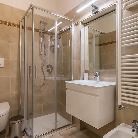 Saint Mark's Basilica @200 Meters Venedig