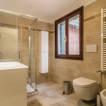 Saint Mark's Basilica @200 Meters