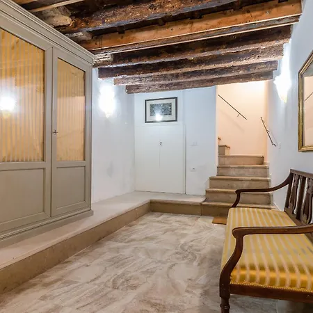 Saint Mark's Basilica @200 Meters Apartamento *